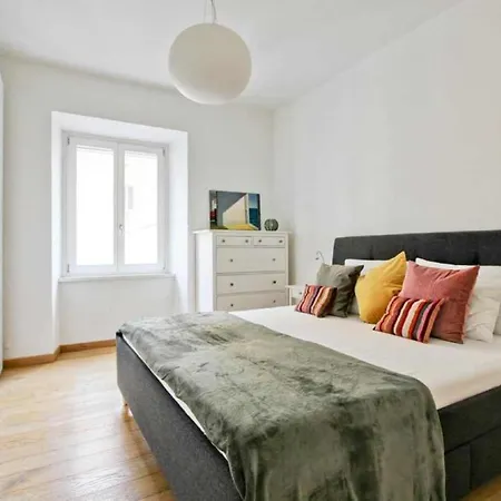 At Apartamento Roma